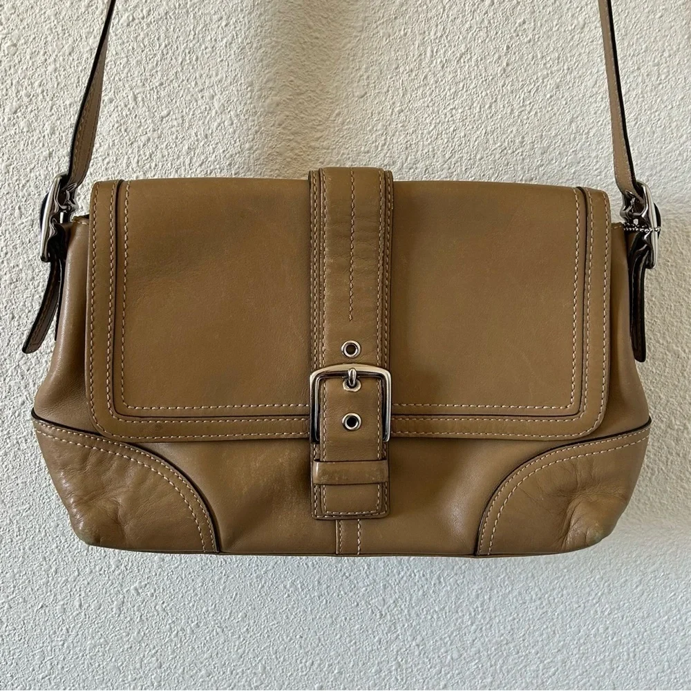 Coach authentic vtg